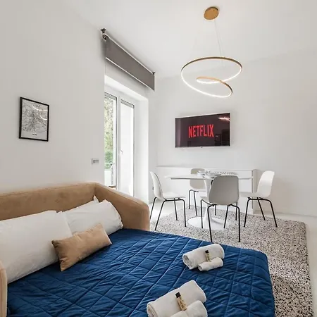 Appartement Centre - Spacious - Ac - Wi-fi - Metro